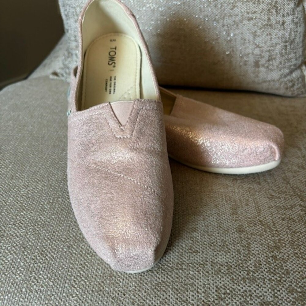 Light Pink Sparkle Toms